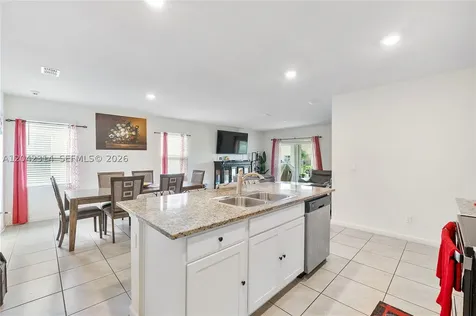 12276 SW Nettuno Way Port St. Lucie FL 34987