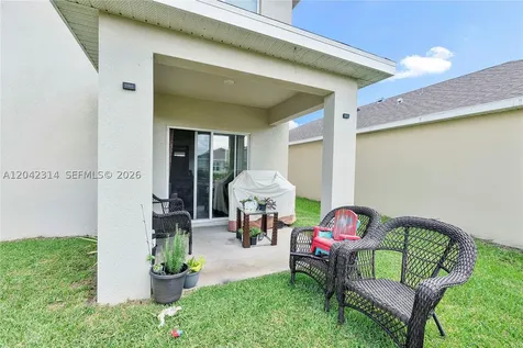 12276 SW Nettuno Way Port St. Lucie FL 34987