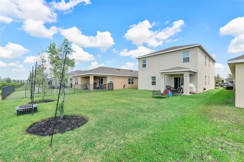 12276 SW Nettuno Way Port St. Lucie FL 34987