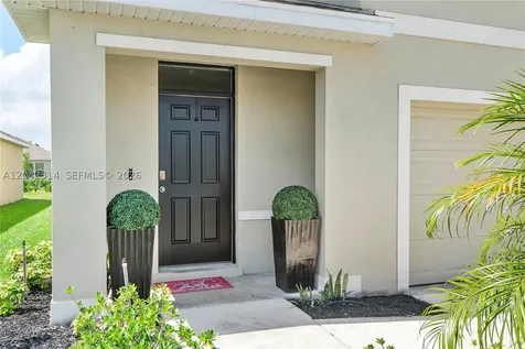 12276 SW Nettuno Way Port St. Lucie FL 34987
