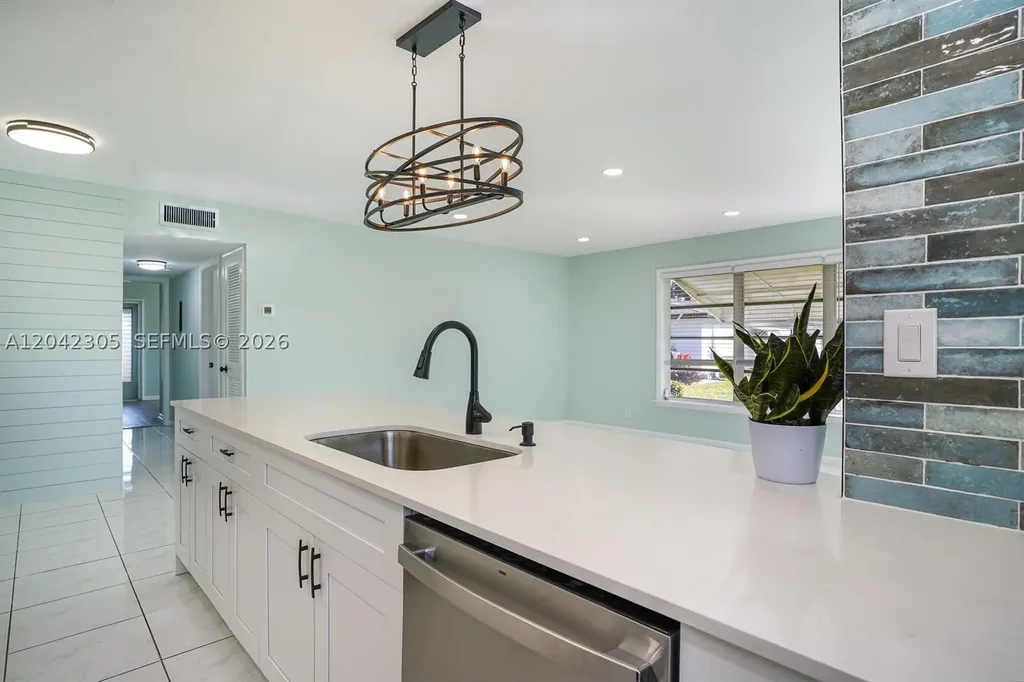 560 High Point Drive Delray Beach FL 33445