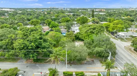 1585 NE 158th Street North Miami Beach FL 33162