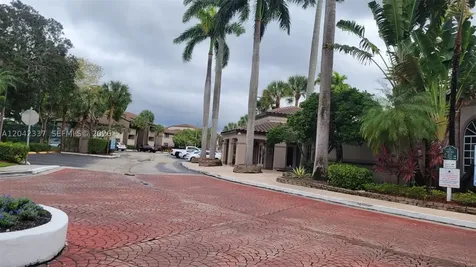9877 Nob Hill Lane Sunrise FL 33351