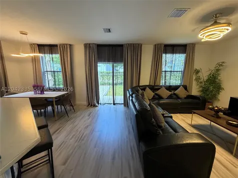 1361 SE 27th Terrace Homestead FL 33035