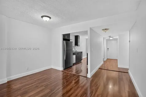 250 Jacaranda Drive Plantation FL 33324
