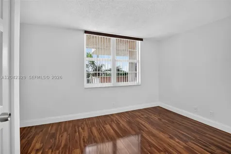 250 Jacaranda Drive Plantation FL 33324