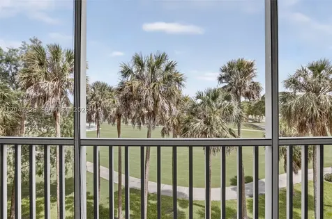 250 Jacaranda Drive Plantation FL 33324