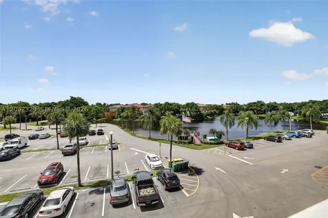 250 Jacaranda Drive Plantation FL 33324