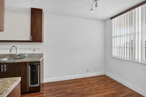 250 Jacaranda Drive Plantation FL 33324