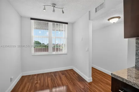 250 Jacaranda Drive Plantation FL 33324