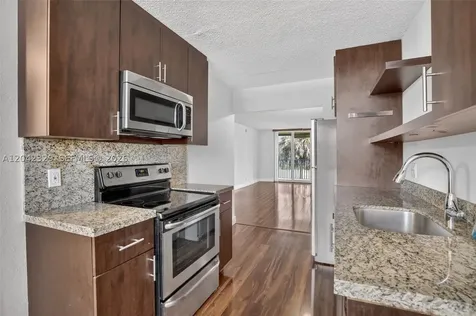 250 Jacaranda Drive Plantation FL 33324