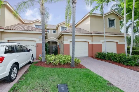 4309 Vineyard Circle Weston FL 33332