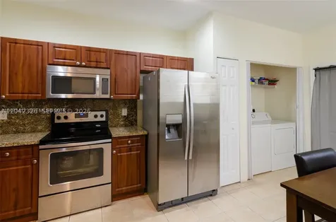 4309 Vineyard Circle Weston FL 33332