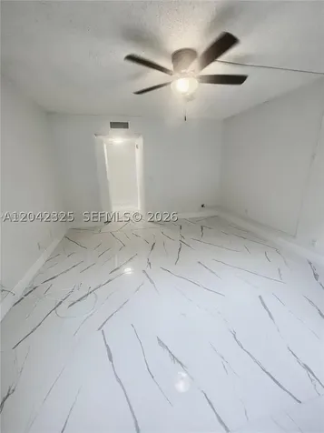 403 Lakeview Drive Weston FL 33326
