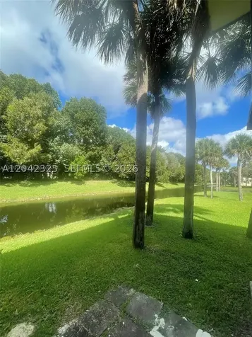 403 Lakeview Drive Weston FL 33326