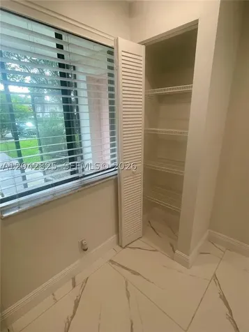 403 Lakeview Drive Weston FL 33326