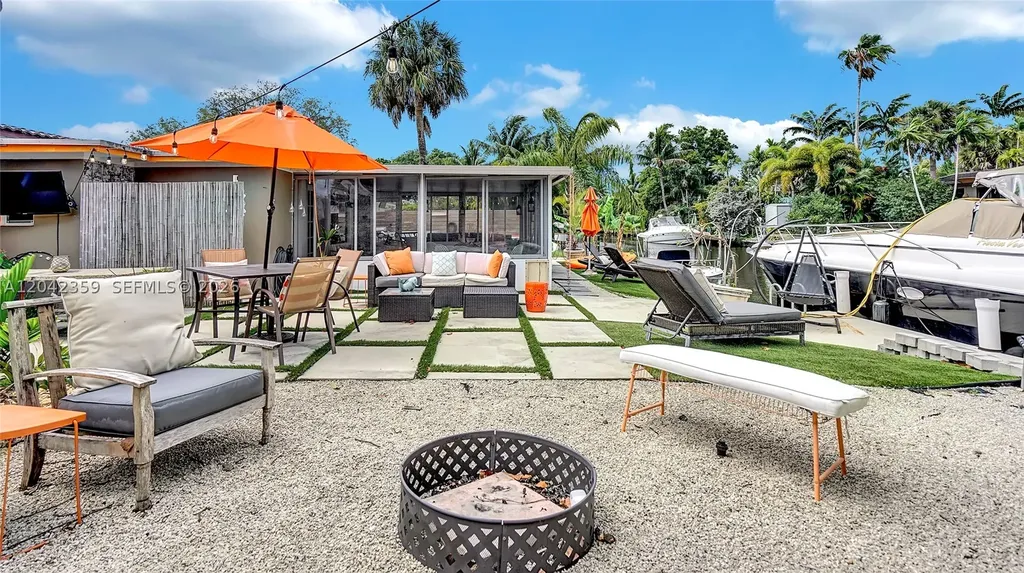 1521 SW 5th Court Fort Lauderdale FL 33312