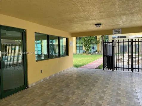 11780 SW 18th Street Miami FL 33175