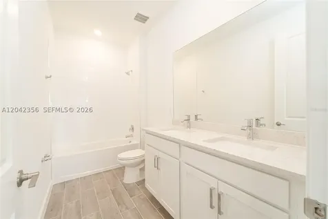 217 SE Fascino Circle Port St. Lucie FL 34984