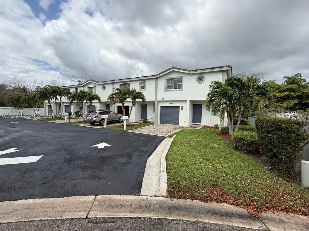 11627 NW 23rd Court Coral Springs FL 33065