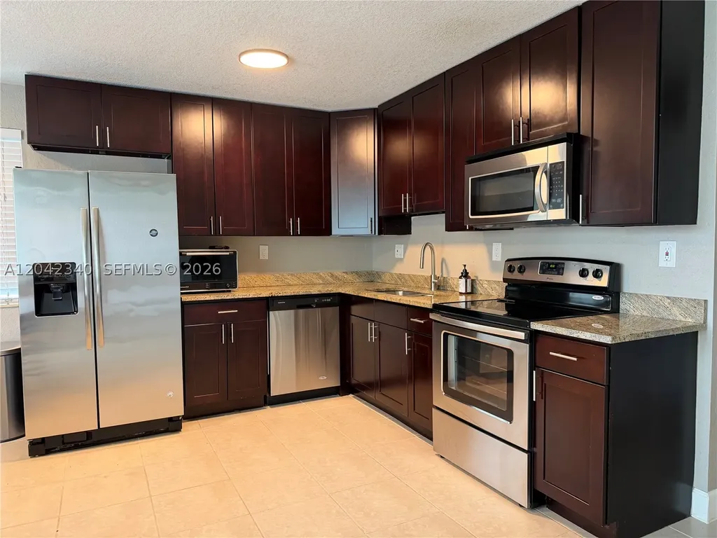 2771 NE 2nd Terrace Pompano Beach FL 33064