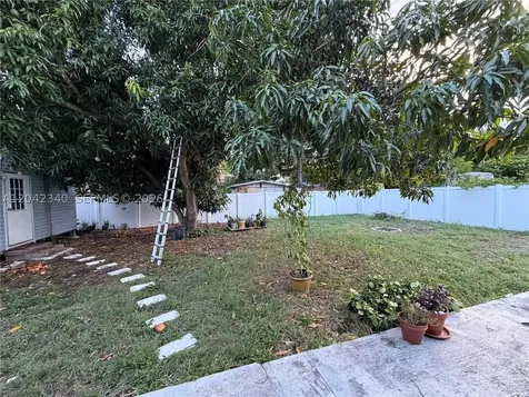 2771 NE 2nd Terrace Pompano Beach FL 33064