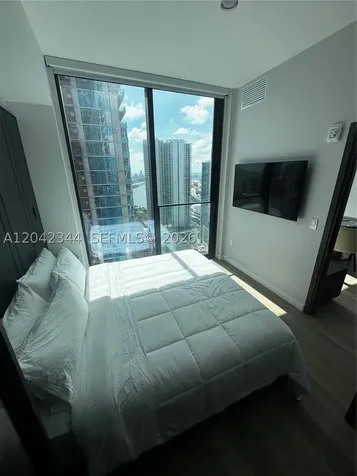 20 NE 11th Street Miami FL 33132
