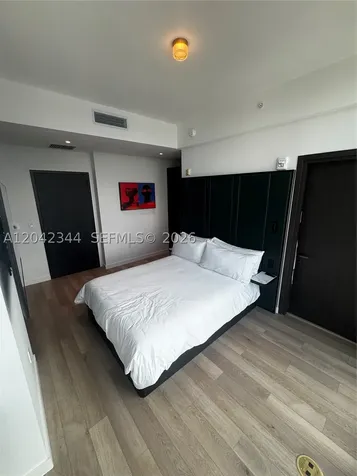 20 NE 11th Street Miami FL 33132