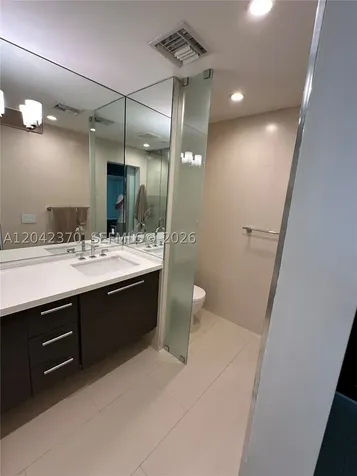 900 Biscayne Boulevard Miami FL 33132