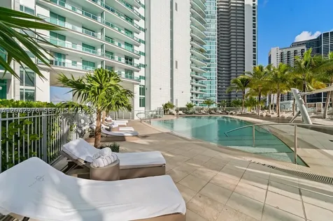 900 Biscayne Boulevard Miami FL 33132