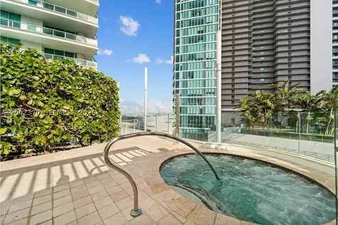 900 Biscayne Boulevard Miami FL 33132