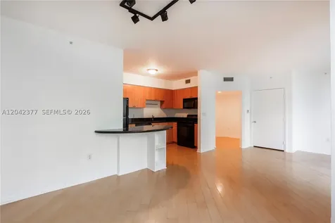 1330 West Avenue Miami Beach FL 33139