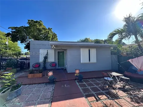 2737 NW 13th Avenue Miami FL 33142