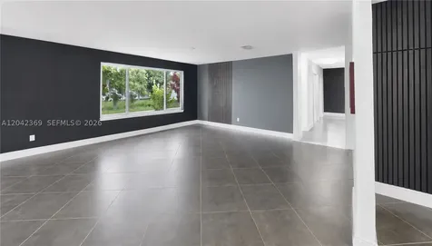 121 NE 18th Street Homestead FL 33030