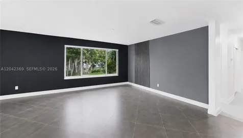 121 NE 18th Street Homestead FL 33030