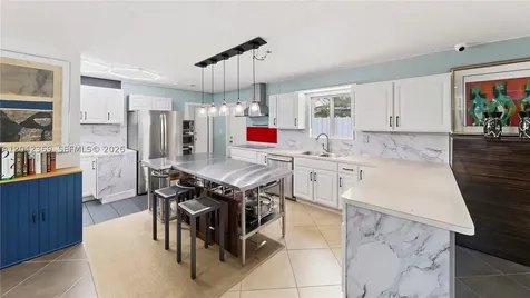 121 NE 18th Street Homestead FL 33030