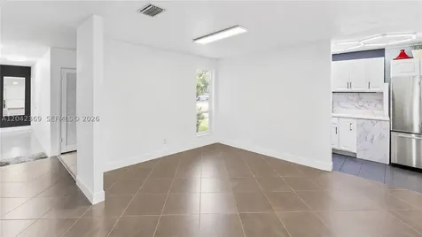 121 NE 18th Street Homestead FL 33030