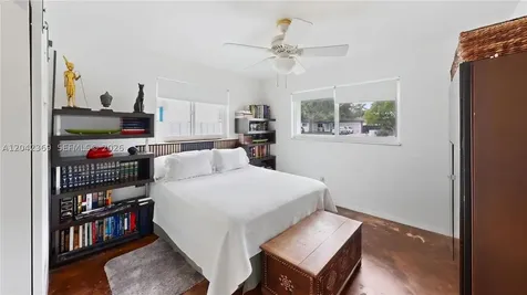 121 NE 18th Street Homestead FL 33030