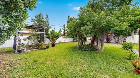 121 NE 18th Street Homestead FL 33030