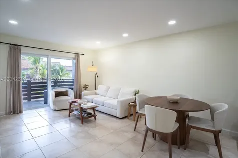 7483 SW 82nd Street Miami FL 33143