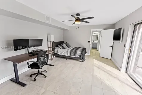11867 SW 13th Court Davie FL 33325