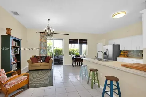 2405 SE 5th Court Homestead FL 33033