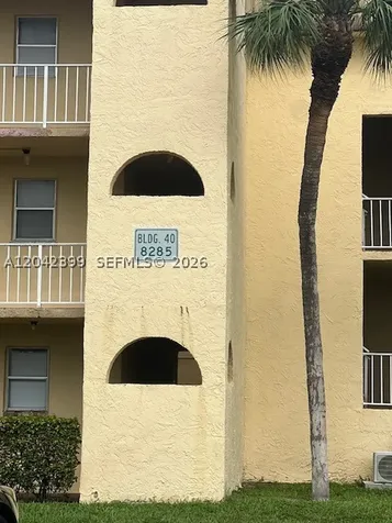 8285 Sunrise Lakes Boulevard Sunrise FL 33322
