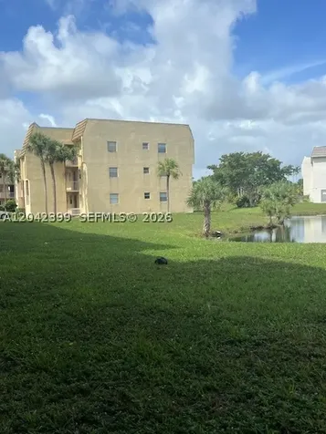 8285 Sunrise Lakes Boulevard Sunrise FL 33322