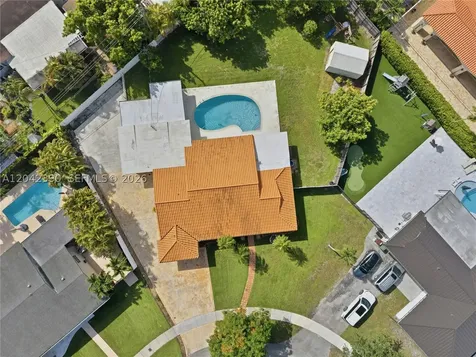 8197 W 14th Court Hialeah FL 33014