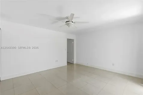 8197 W 14th Court Hialeah FL 33014