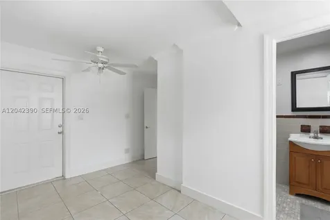 8197 W 14th Court Hialeah FL 33014