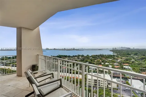 2000 Towerside Terrace Miami FL 33138