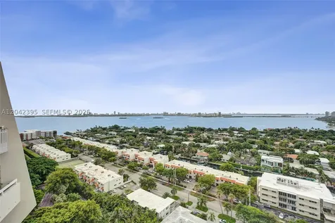 2000 Towerside Terrace Miami FL 33138