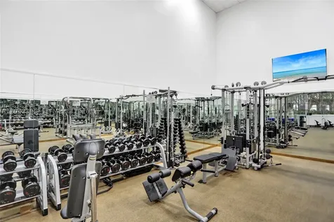 2000 Towerside Terrace Miami FL 33138